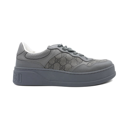 Gucci 'GG Supreme' Low-Top Sneakers - Men's 10.5