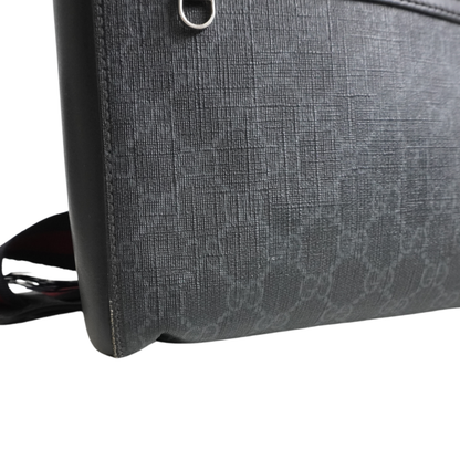 Gucci 'GG Supreme' Messenger Bag