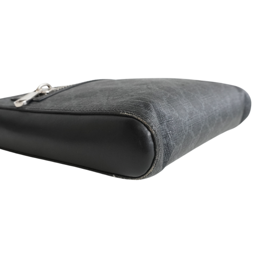 Gucci 'GG Supreme' Messenger Bag