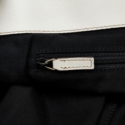 Gucci Abbey D-Ring Tote Bag (SHG-cYdhNe)