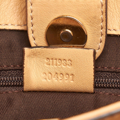 Gucci Abbey GG Canvas Shoulder Bag (SHG-30979)