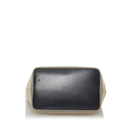 Gucci Bamboo Canvas Shoulder Bag (SHG-UFHCRv)