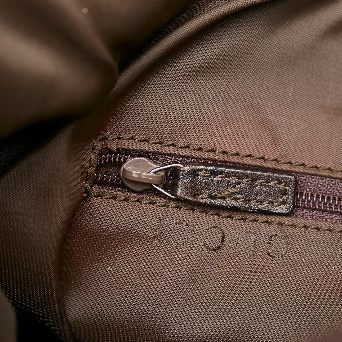 Gucci Bamboo Leather Shoulder Bag (SHG-29052)