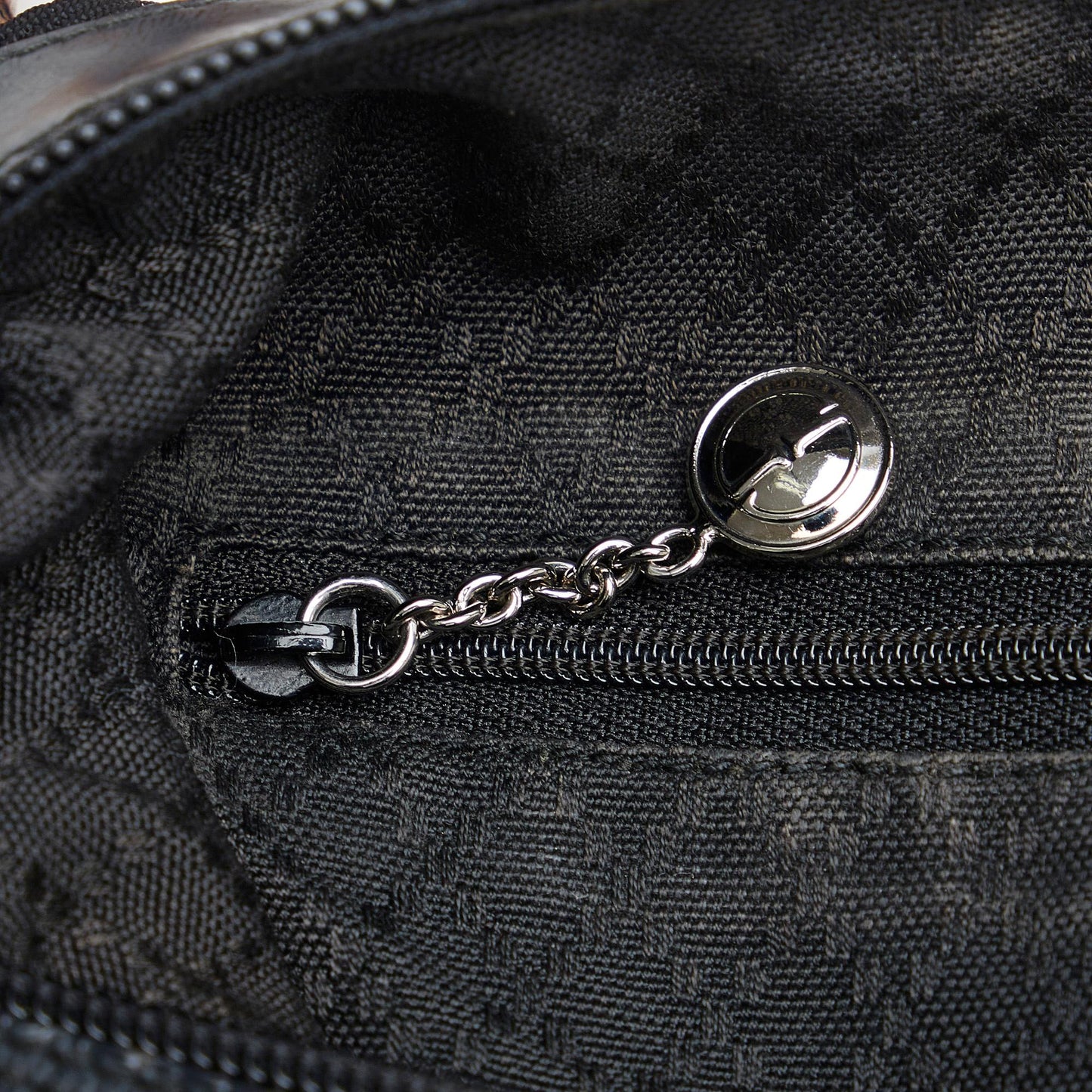 Gucci Bamboo Nylon Shoulder Bag (SHG-d4KAgE)