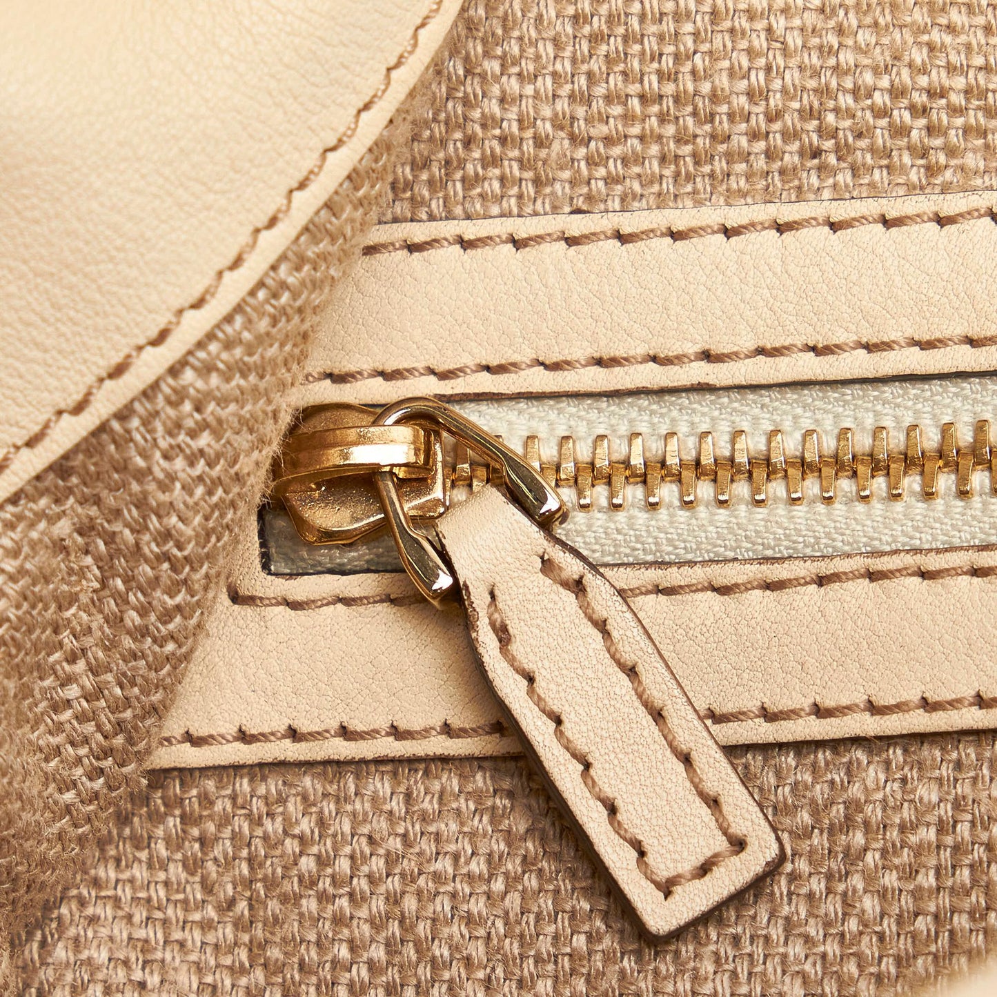Gucci Bamboo Peggy Raffia Satchel (SHG-31391)