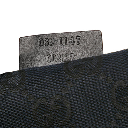 Gucci Canvas Baguette (SHG-29124)