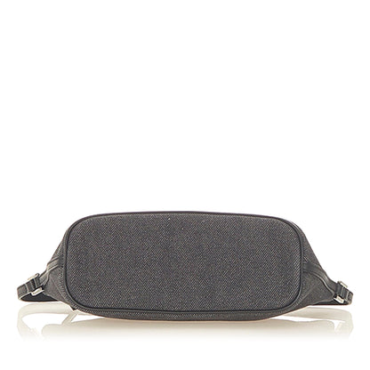 Gucci Canvas Boat (SHG-29557)