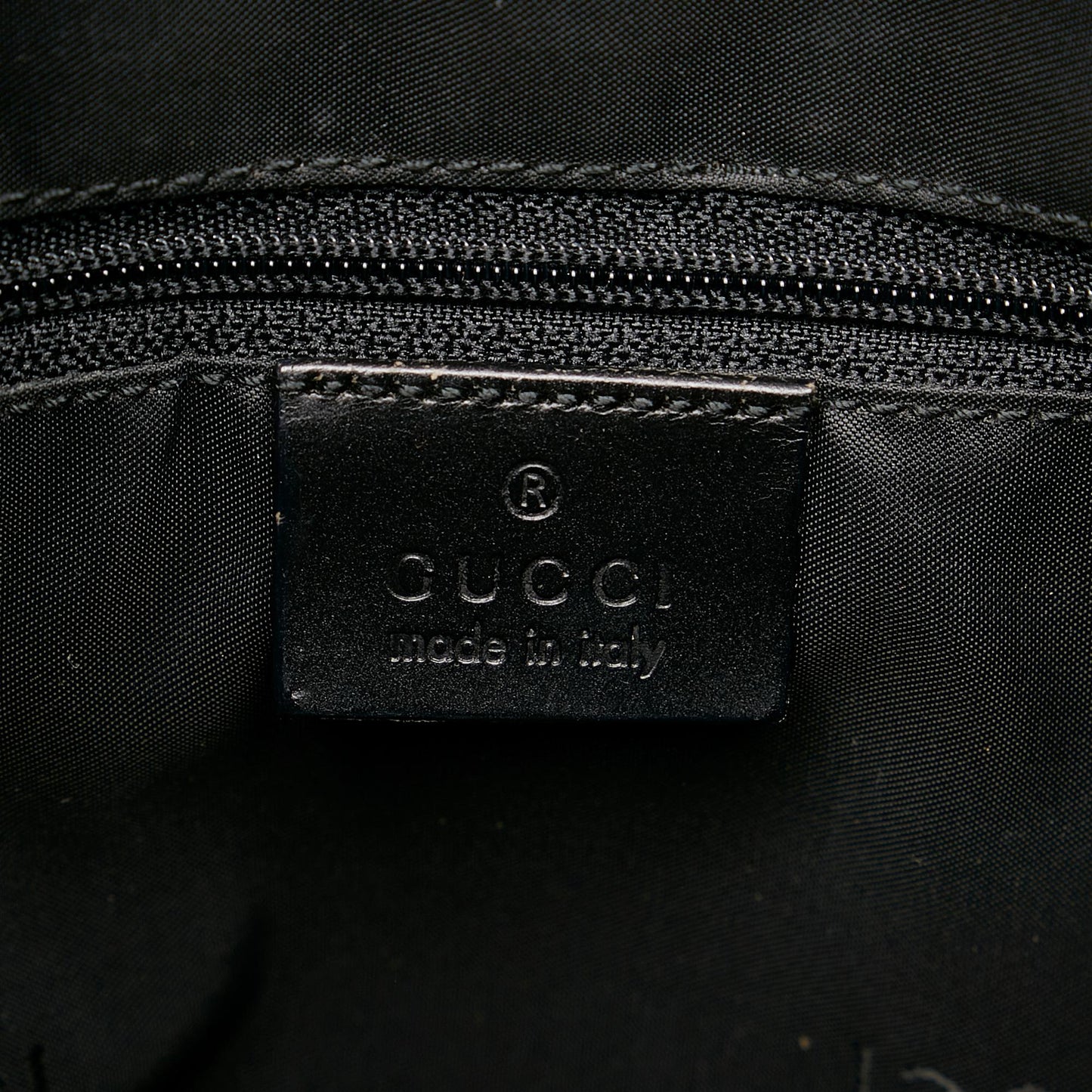 Gucci Canvas Shoulder Bag (SHG-31131)
