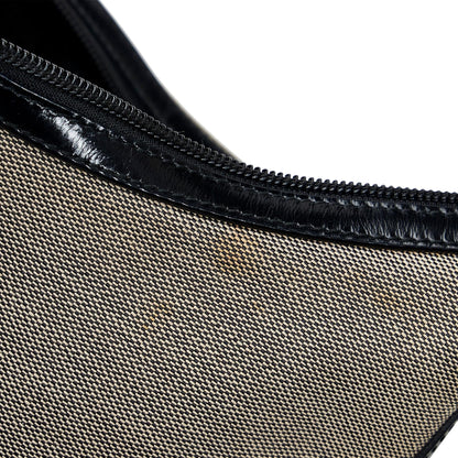 Gucci Canvas Shoulder Bag (SHG-1EBc7a)