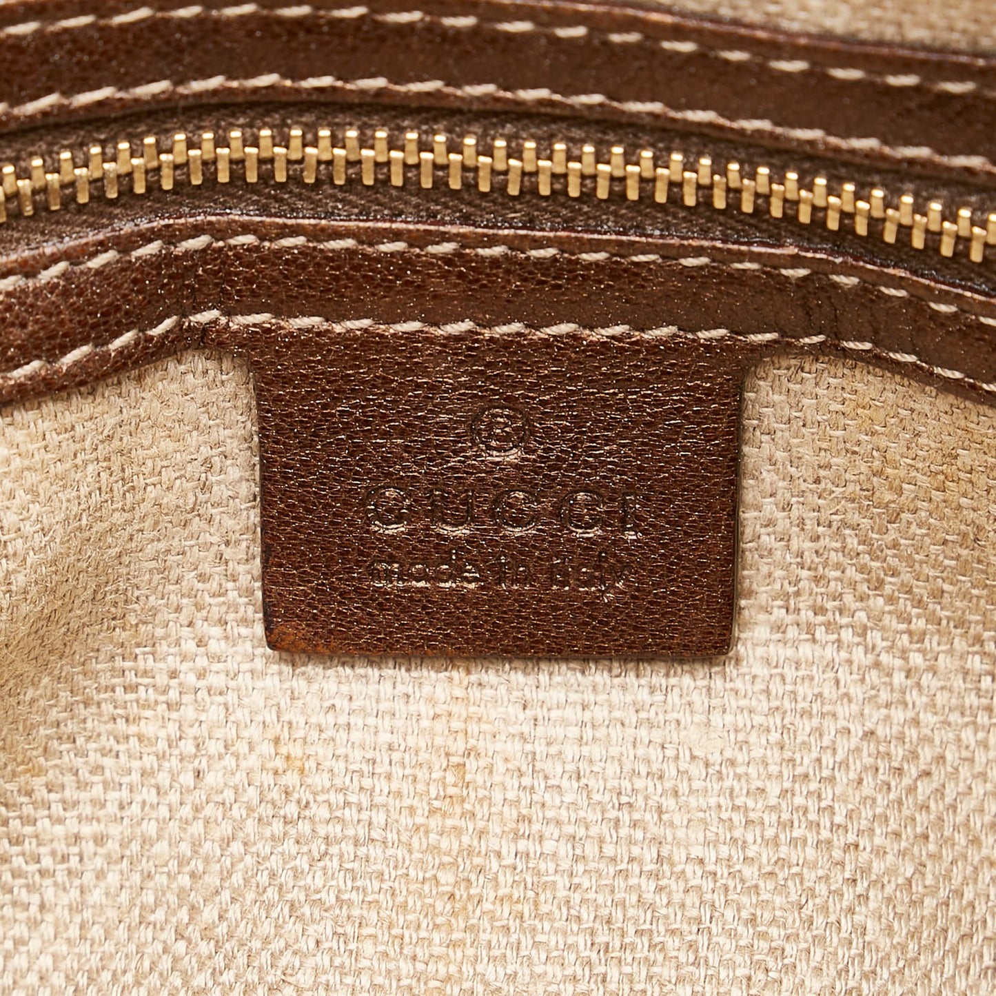 Gucci Capri Leather Shoulder Bag (SHG-31254)