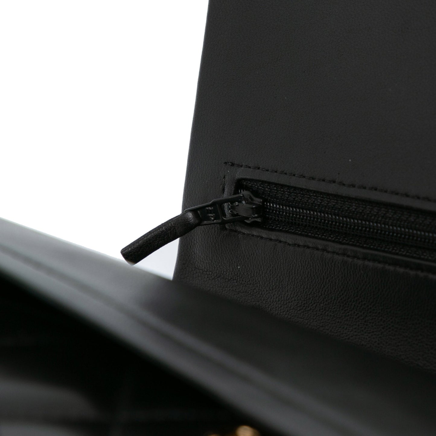 Black Chanel Jumbo Classic Lambskin Double Flap Shoulder Bag