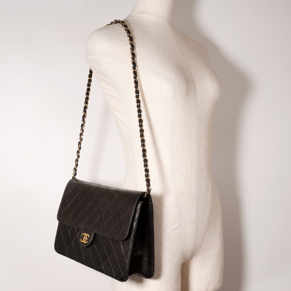 Chanel CC Matelasse Chain Shoulder Pochette Leather Shoulder Bag 51530** in New Condition