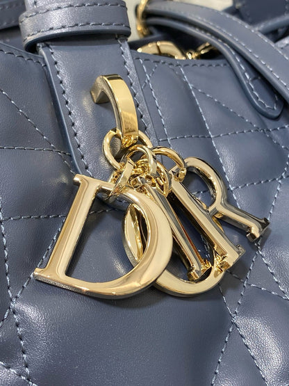 DR474 Medium Dior Toujours Bag / HIGHEST QUALITY VERSION / 11x8.5x6.5inches