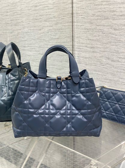 DR474 Medium Dior Toujours Bag / HIGHEST QUALITY VERSION / 11x8.5x6.5inches