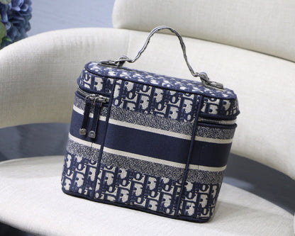 DR311 DiorTravel Vanity Case / HIGHEST QUALITY VERSION / 9.5x7.5inch