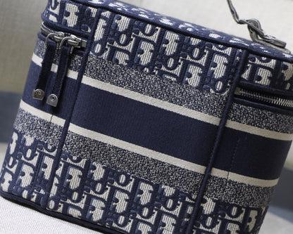 DR311 DiorTravel Vanity Case / HIGHEST QUALITY VERSION / 9.5x7.5inch