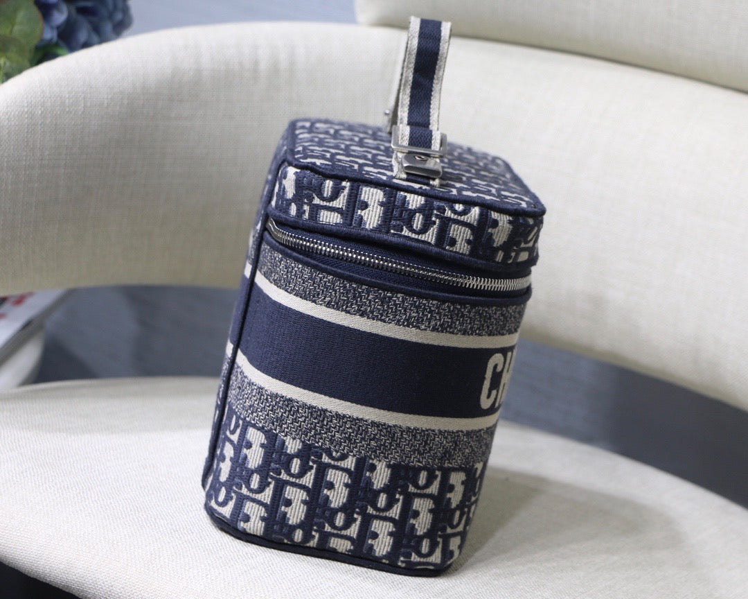 DR311 DiorTravel Vanity Case / HIGHEST QUALITY VERSION / 9.5x7.5inch