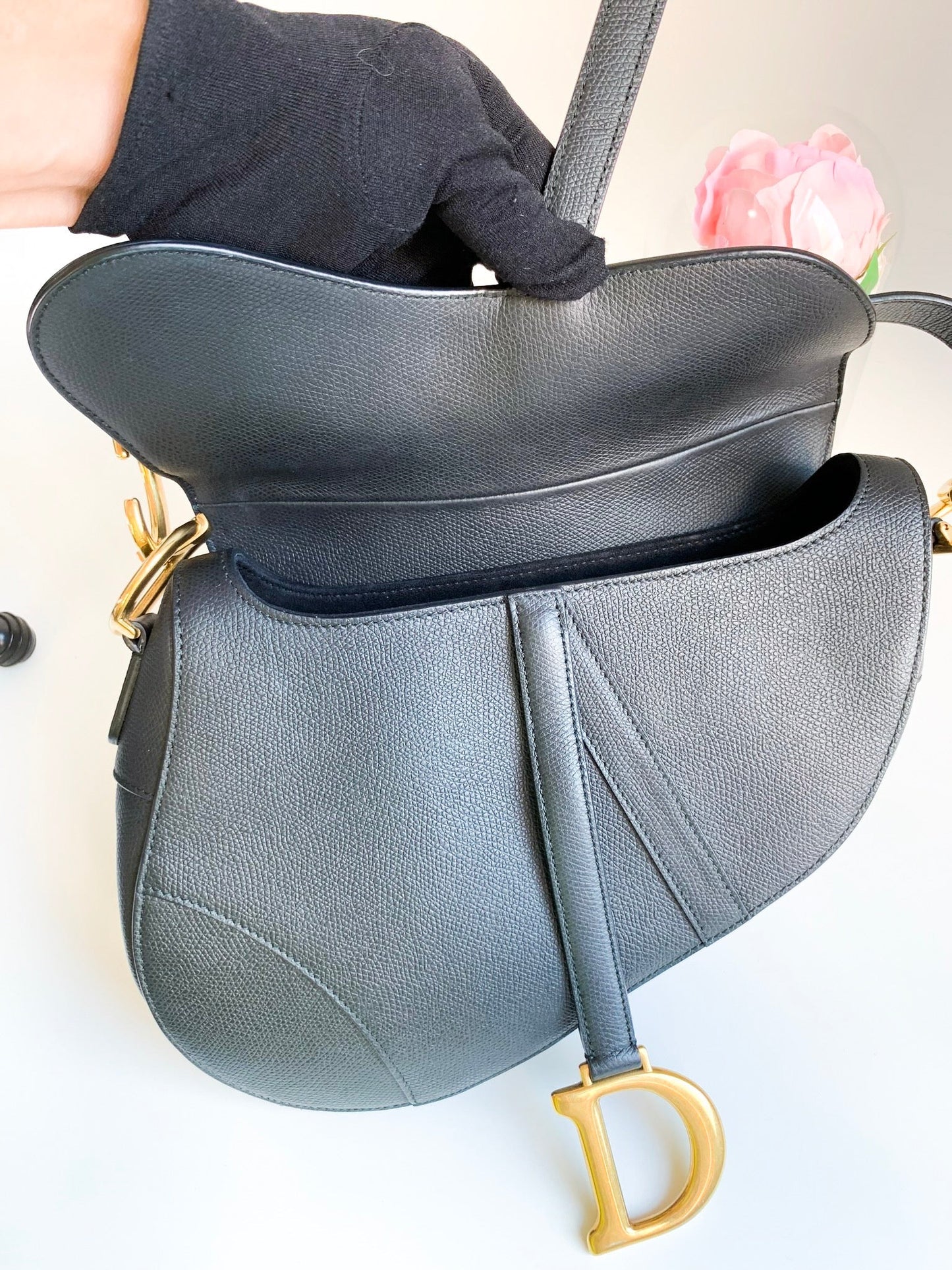 Dior Saddle Medium Black Grained Calfskin GHW