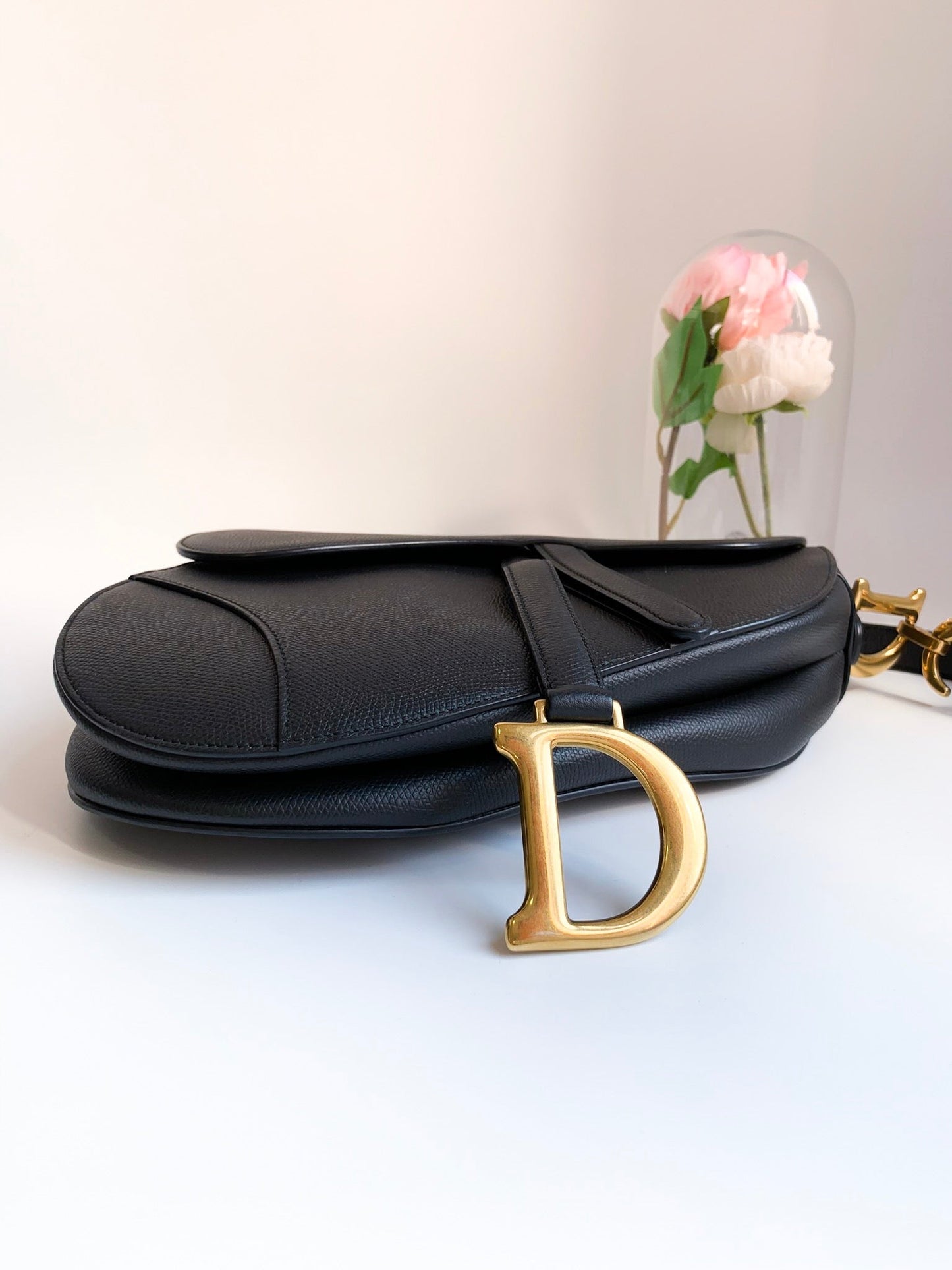 Dior Saddle Medium Black Grained Calfskin GHW