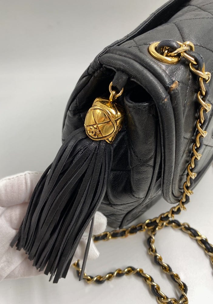 Chanel Vintage Crossbody Flap bag