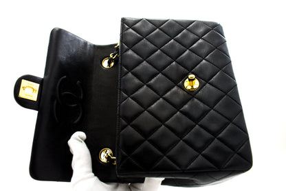 CHANEL Mini Square Small Chain Shoulder Bag Crossbody Black Quilt h30