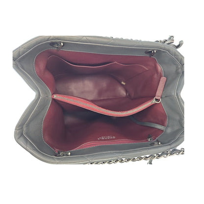 CHANEL Trendy CC Diamond Quilted Shopping Tote