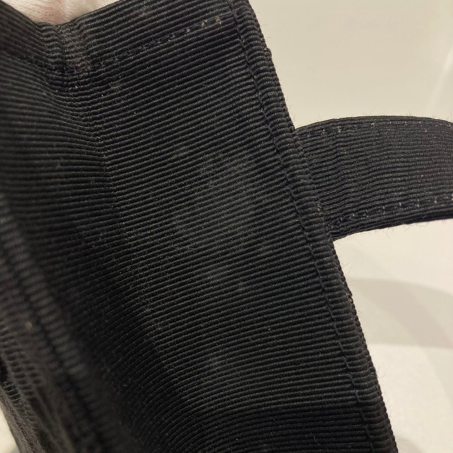 CHANEL 1989-1991 Black Canvas Quilted Belt Bag