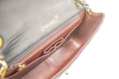 CHANEL Full Flap Chain Shoulder Bag Black Quilted Lambskin Leather j95
