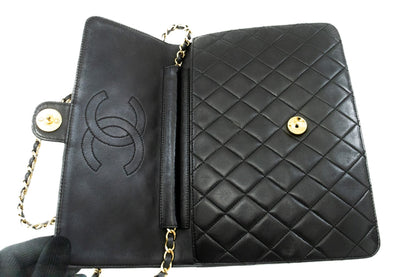 CHANEL Chain Shoulder Bag Clutch Black Quilted Flap Lambskin Purse k14