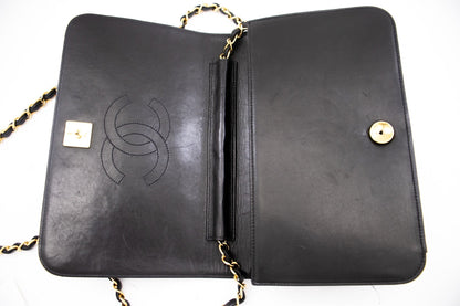 CHANEL Full Flap Chain Shoulder Bag Clutch Black Quilted Lambskin k82