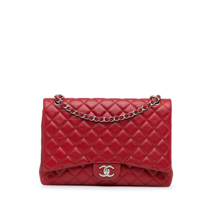 Chanel Sac Maxi Classic Caviar Double Flap