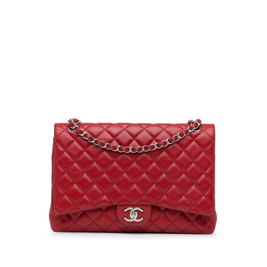 Chanel Sac Maxi Classic Caviar Double Flap