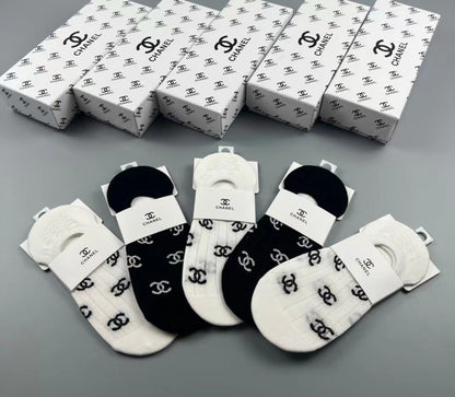 CHANEL LOW-CUT SOCKS 189533 (1 BOX)