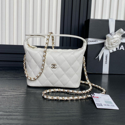 CHANEL 25C Hobo Bag 21.5cm Top Handle White Grained Calfskin