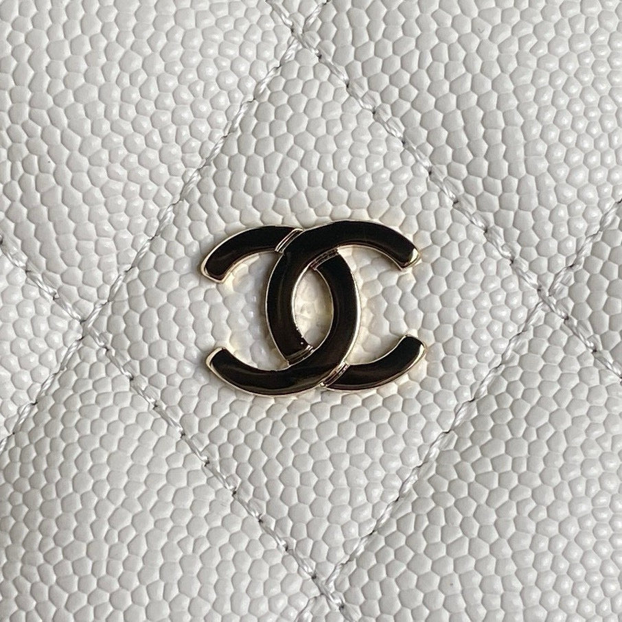 CHANEL 25C Hobo Bag 21.5cm Top Handle White Grained Calfskin