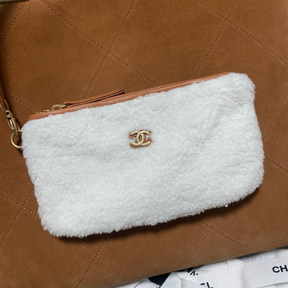 CHANEL 22 Bag 35cm Brown White Shearling Lambskin