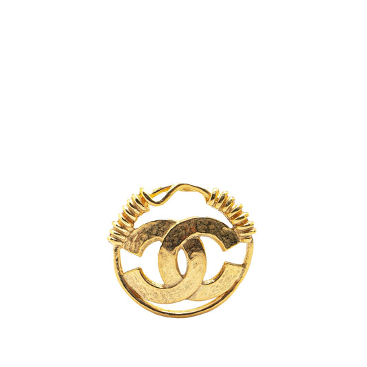 Gold Chanel Gold Plated CC Brooch