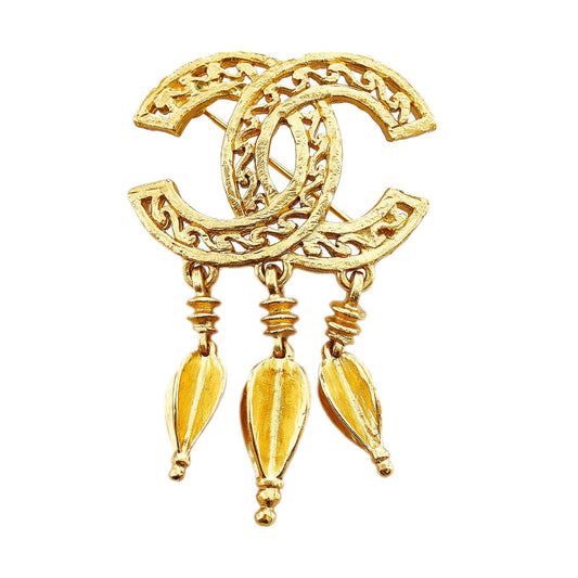 Gold Chanel CC Brooch