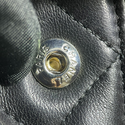 Black Chanel Maxi Classic Lambskin Double Flap Shoulder Bag