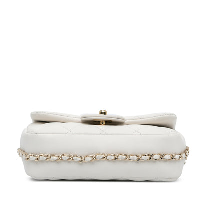 Chanel Sac Quilted Lambskin My Precious Pearls Chain Flap