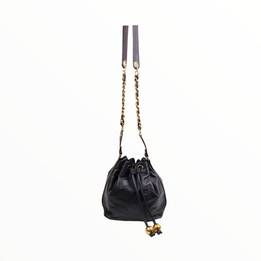 Chanel black bucket bag with logo on the front and gold detail - 1980s