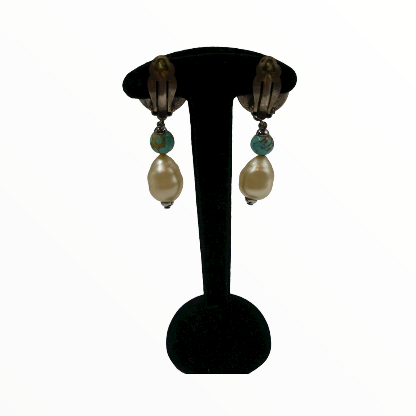 Chanel turquoise and white pearl pendant earclips