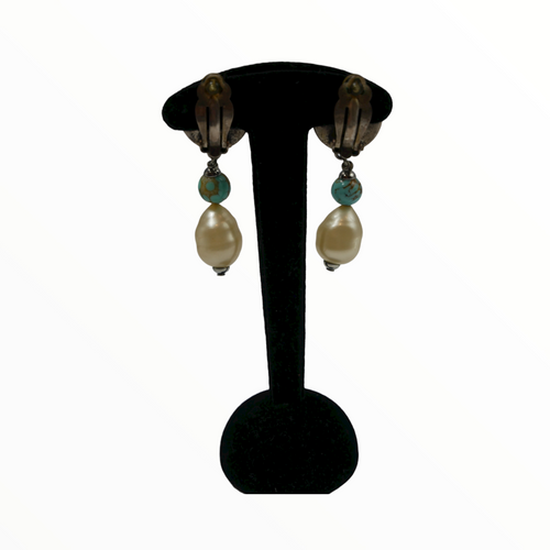 Chanel turquoise and white pearl pendant earclips