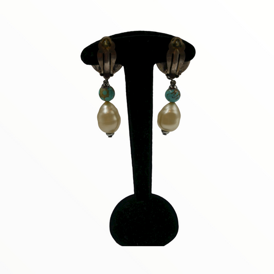 Chanel turquoise and white pearl pendant earclips