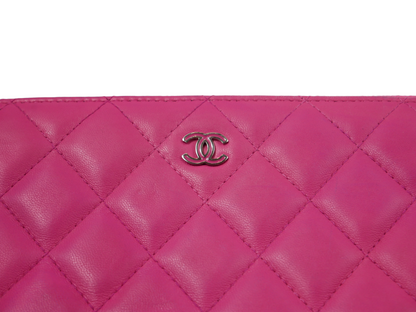 Chanel pink quilted clutch - 2015