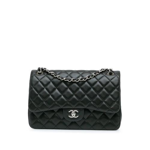 Black Chanel Jumbo Classic Lambskin Double Flap Shoulder Bag
