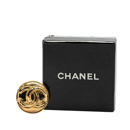 Gold Chanel Gold Plated CC Round Brooch