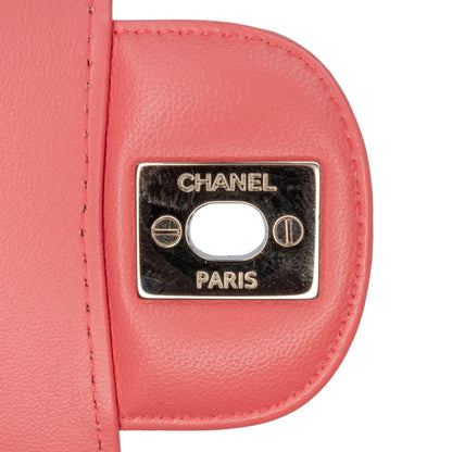 Chanel Sac Medium Classic Chevron Lambskin Double Flap