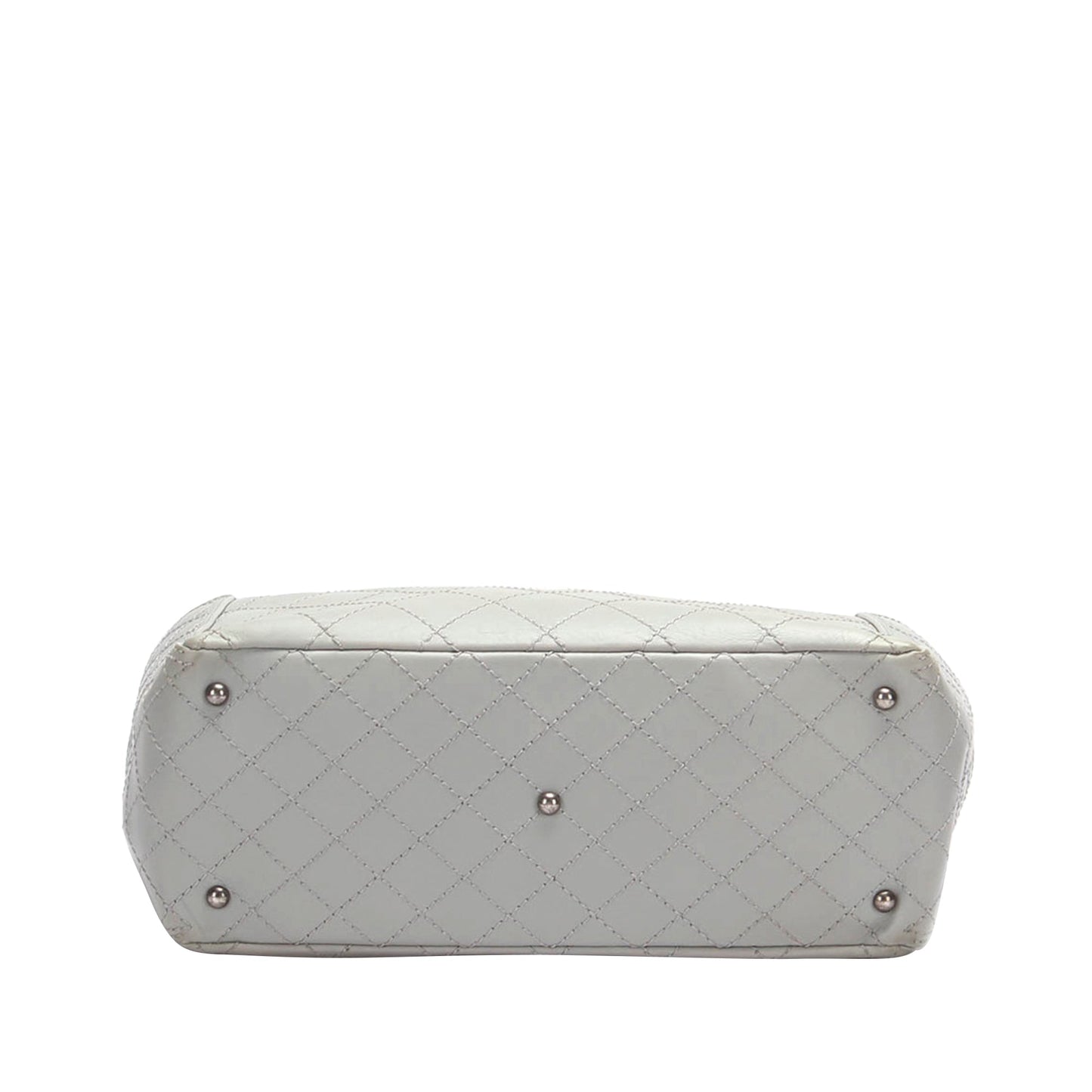 Chanel CC Pocket Handbag White Chevron Lambskin Silver