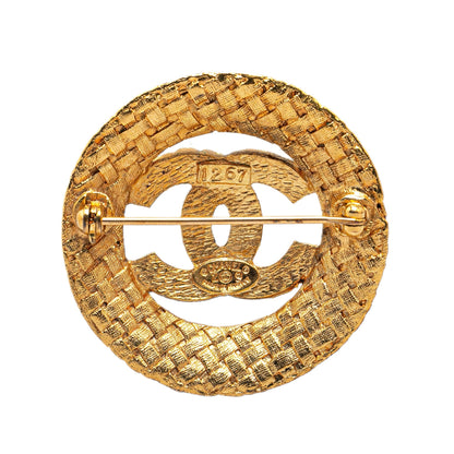 Gold Chanel Gold Plated CC Round Brooch